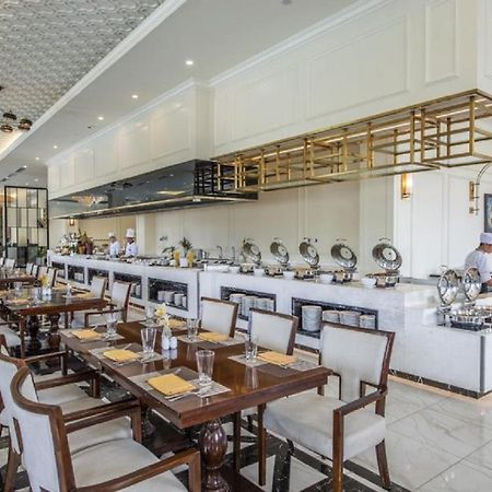 Vinpearl Golflink Nha Trang Hotell Exteriör bild