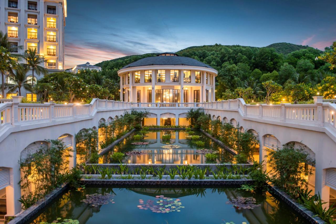 Vinpearl Golflink Nha Trang Hotell Exteriör bild