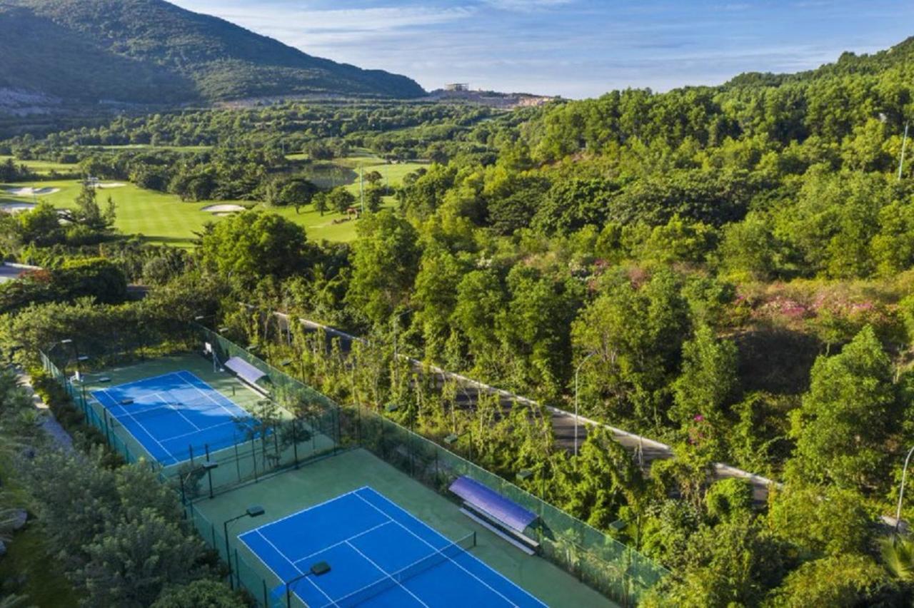 Vinpearl Golflink Nha Trang Hotell Exteriör bild